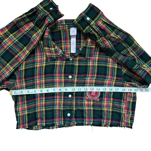 SAVAGE X FENTY - Tied Up Tartan Raw Hem Cropped Button Down - Picture 5 of 12